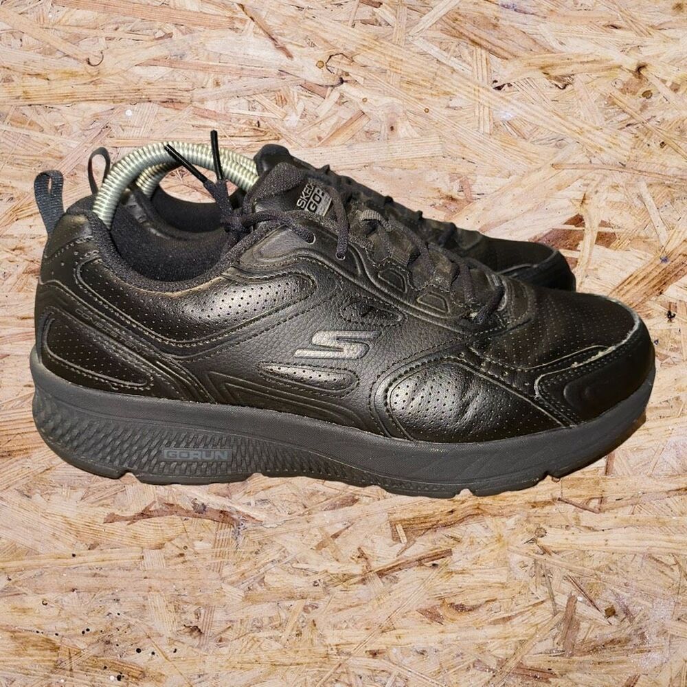 Skechers Go Run Consistent Mens Size 8 extra wide Shoe Triple Black Sneaker